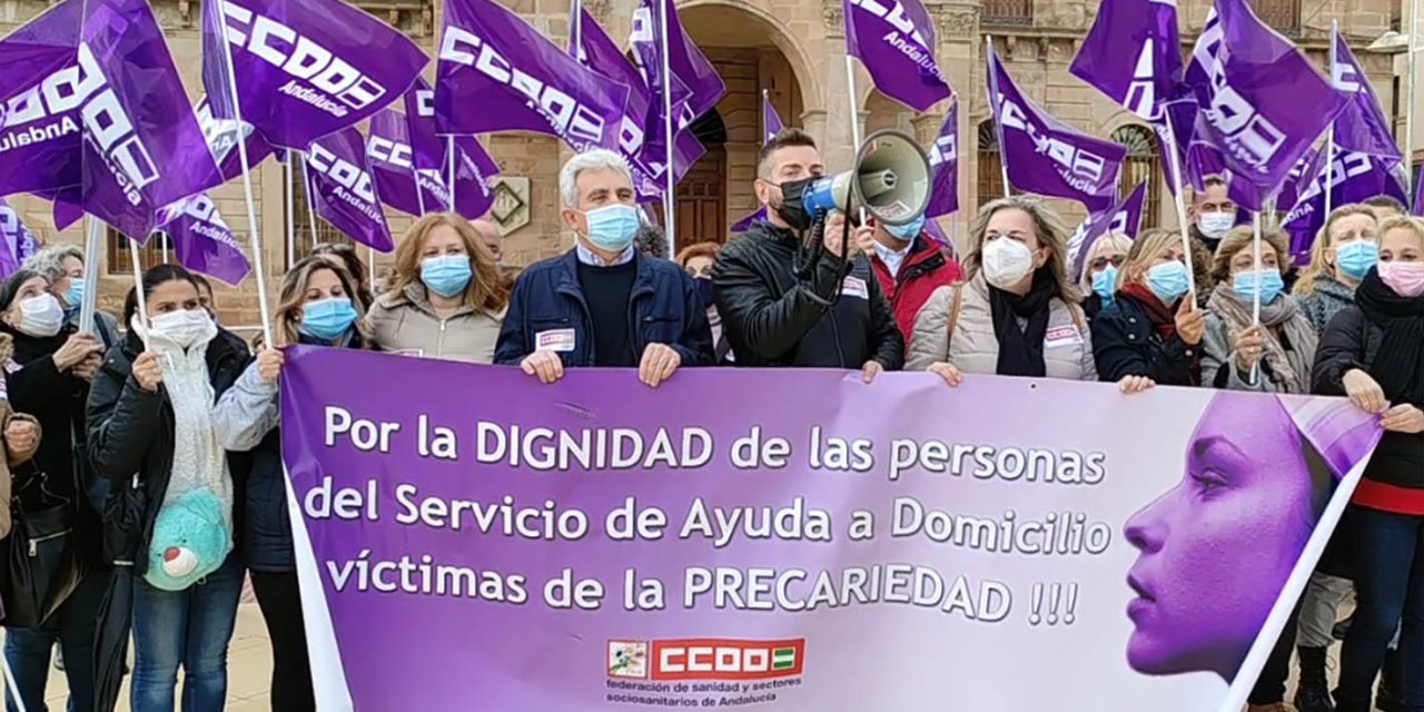 CCOO INTERPONE UN RECURSO EN LINARES POR «DEJAR EN LA ESTACADA» A LAS 300 TRABAJADORAS DE AYUDA A DOMICILIO DE LA LOCALIDAD