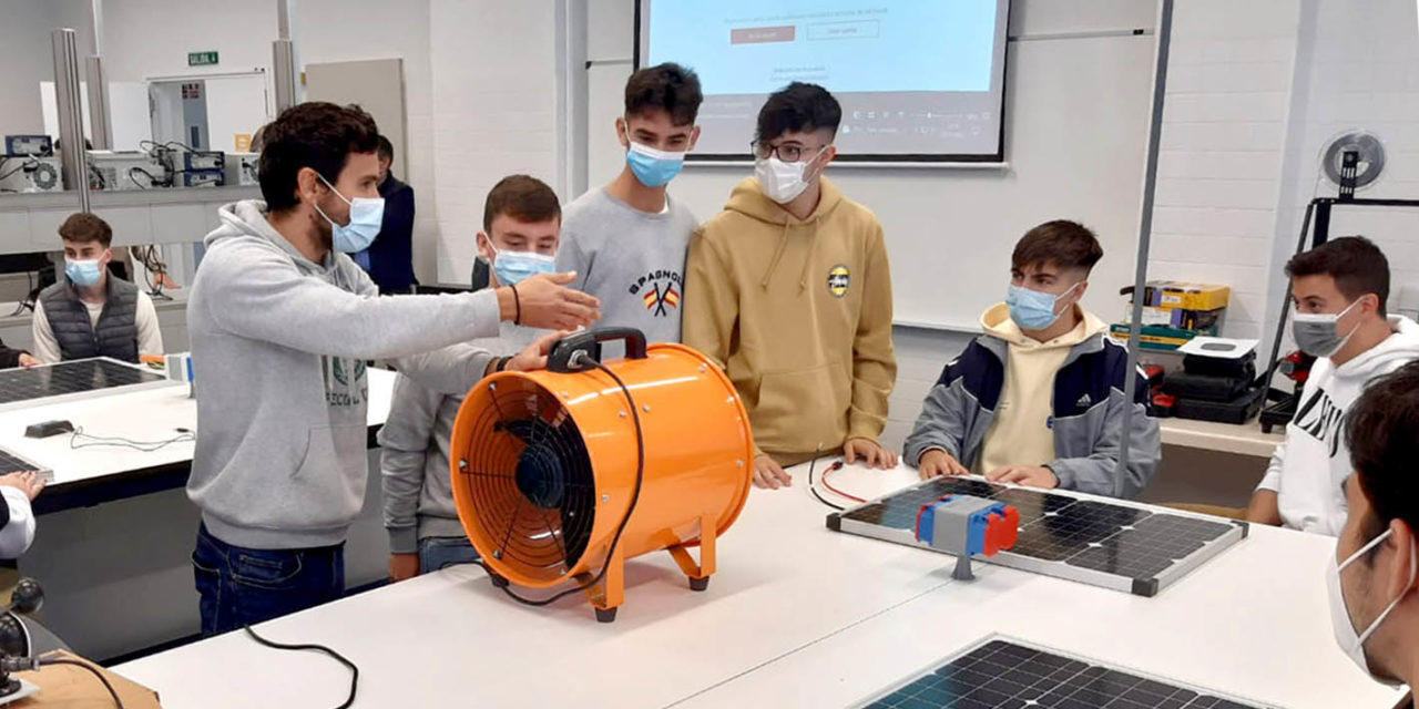 La Semana de la Ciencia completa 17 actividades divulgativas en el Campus de Linares