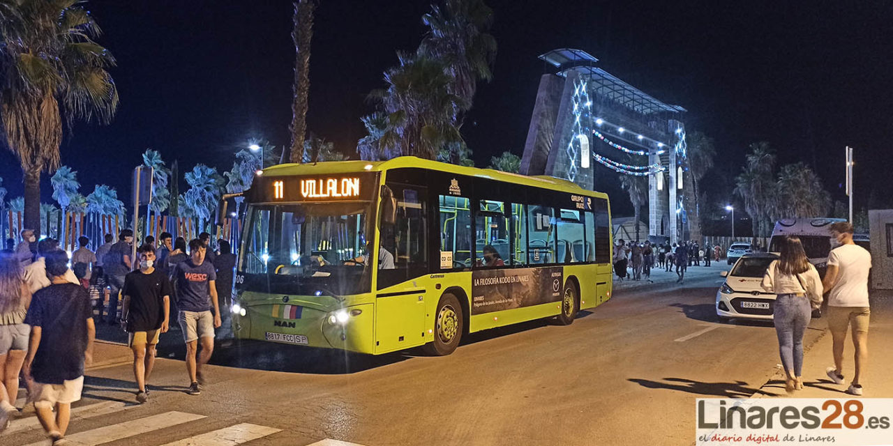 Unas 1100 personas han empleado el transporte público para acercarse al Ferial