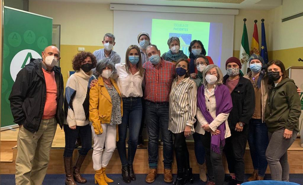 El Hospital de Linares acoge la sexta edición de la escuela de pacientes con cáncer de mama