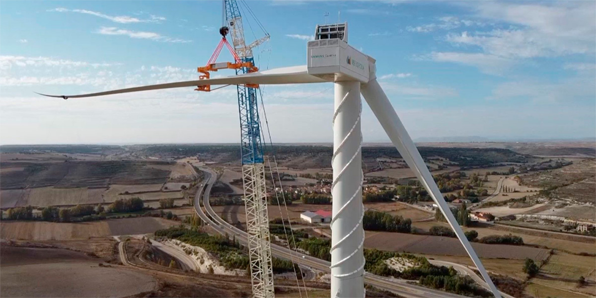 Las torres de los aerogeneradores más potentes del mundo se fabricarán en Linares