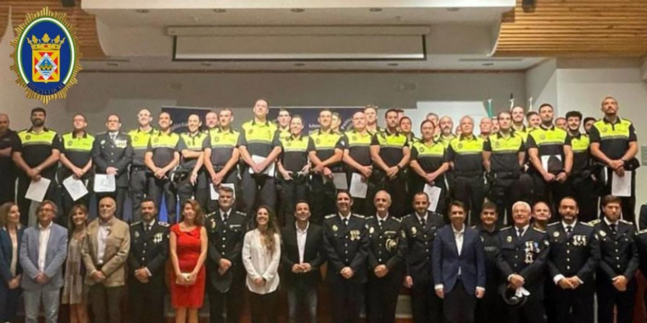 Acto de condecoraciones a miembros de la Policía Local de Linares