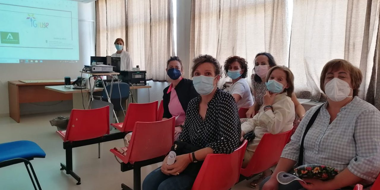 Las trabajadoras sociales del Área Sanitaria de Linares realizan más de 75.800 atenciones