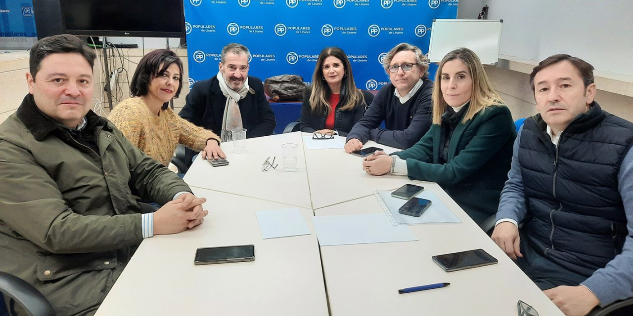 El PP muestra su apoyo a la Asociación de Hosteleros de Linares