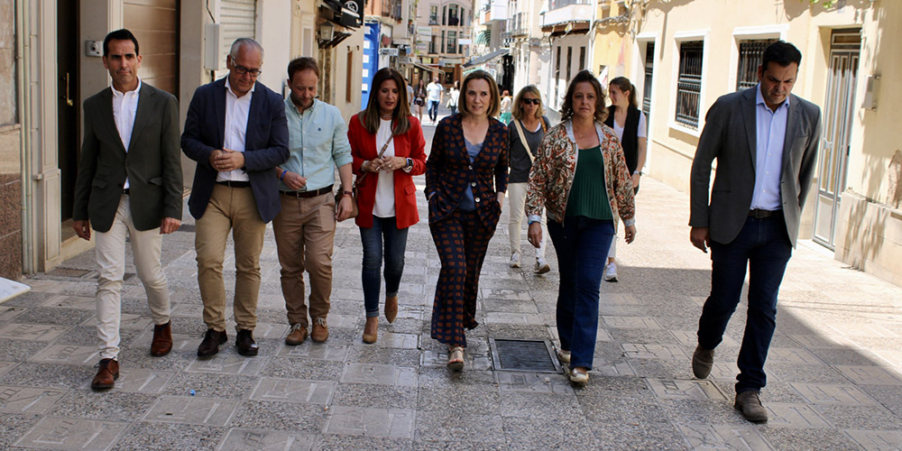 Cuca Gamarra dice que Linares necesita un gobierno del PP que trabaje con el Gobierno de Juanma Moreno