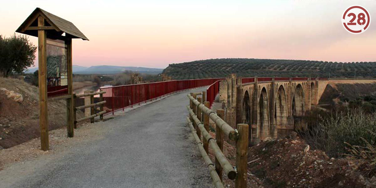 Diputación reparte 11 premios en los concursos fotográficos Recorriendo las Vías Verdes del Guadalimar y de Segura