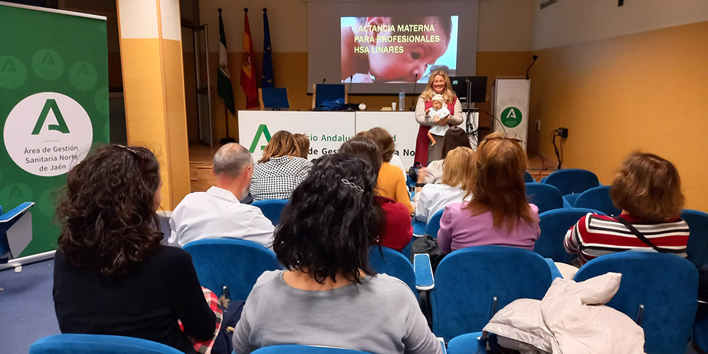 El Área Sanitaria de Linares forma a sus profesionales en la sensibilización y apoyo a la lactancia materna