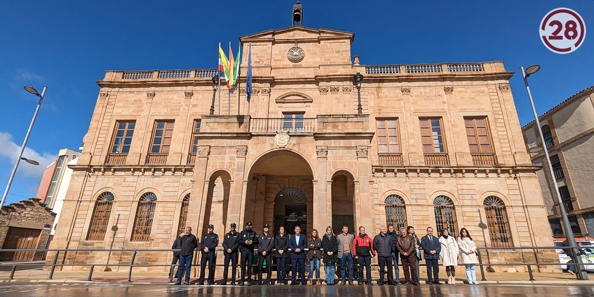 Linares se une en muestra de solidaridad tras el trágico incendio en Valencia