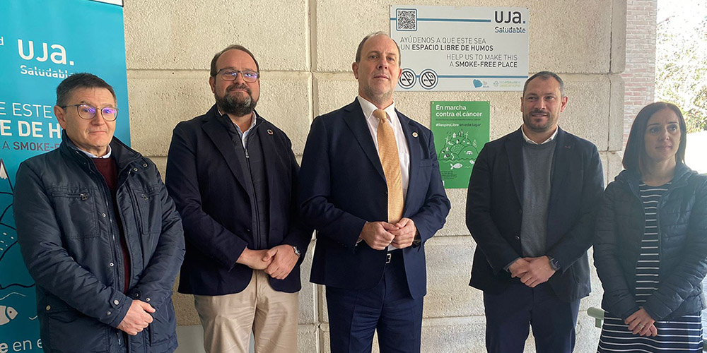 La UJA inicia un programa para convertir sus campus de Linares y Jaén en espacios libres de humos