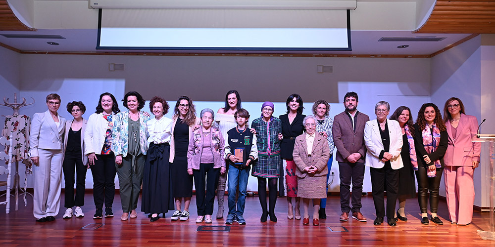 Homenaje a ocho destacadas mujeres de la sociedad linarense