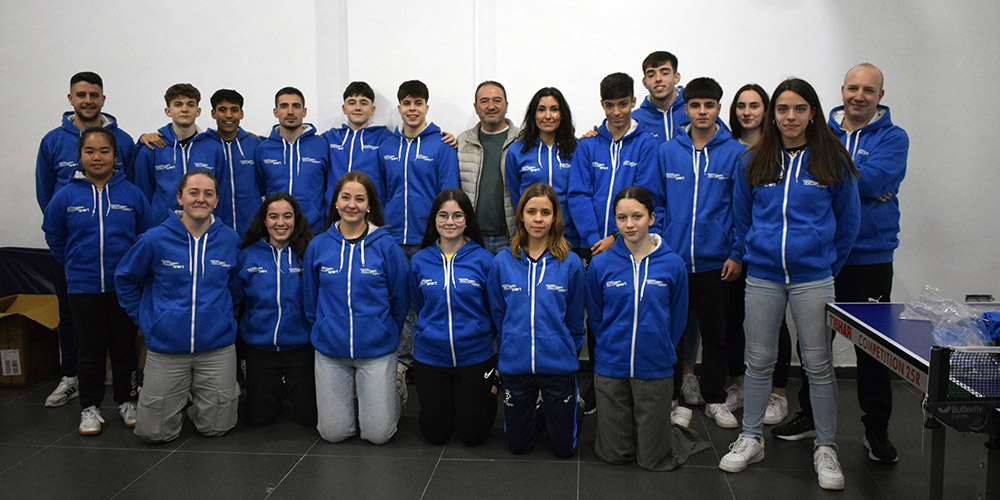 TENIS DE MESA | Laboratorios Tecnimede entrega sus becas a los deportistas del CEEDA y Centro de Tecnificación