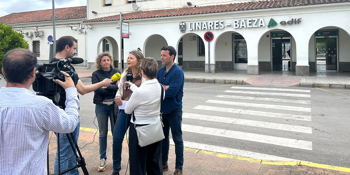 El PSOE destaca la inversión de 3,4 millones para la renovación de la estación de Linares-Baeza