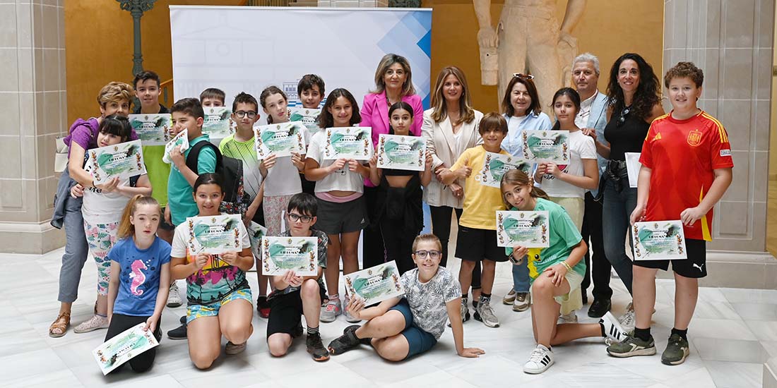 Diplomas para los escolares participantes en el Día de las Aves